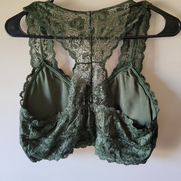 Lace Bralette - Picture 2 of 4